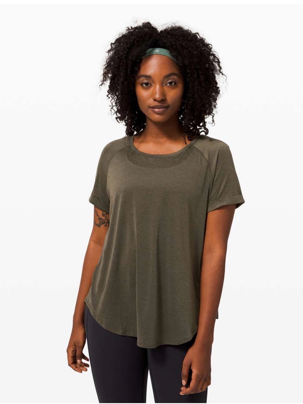 lululemon athletica Olive Green Short Sleeve Scoop Neck Tee